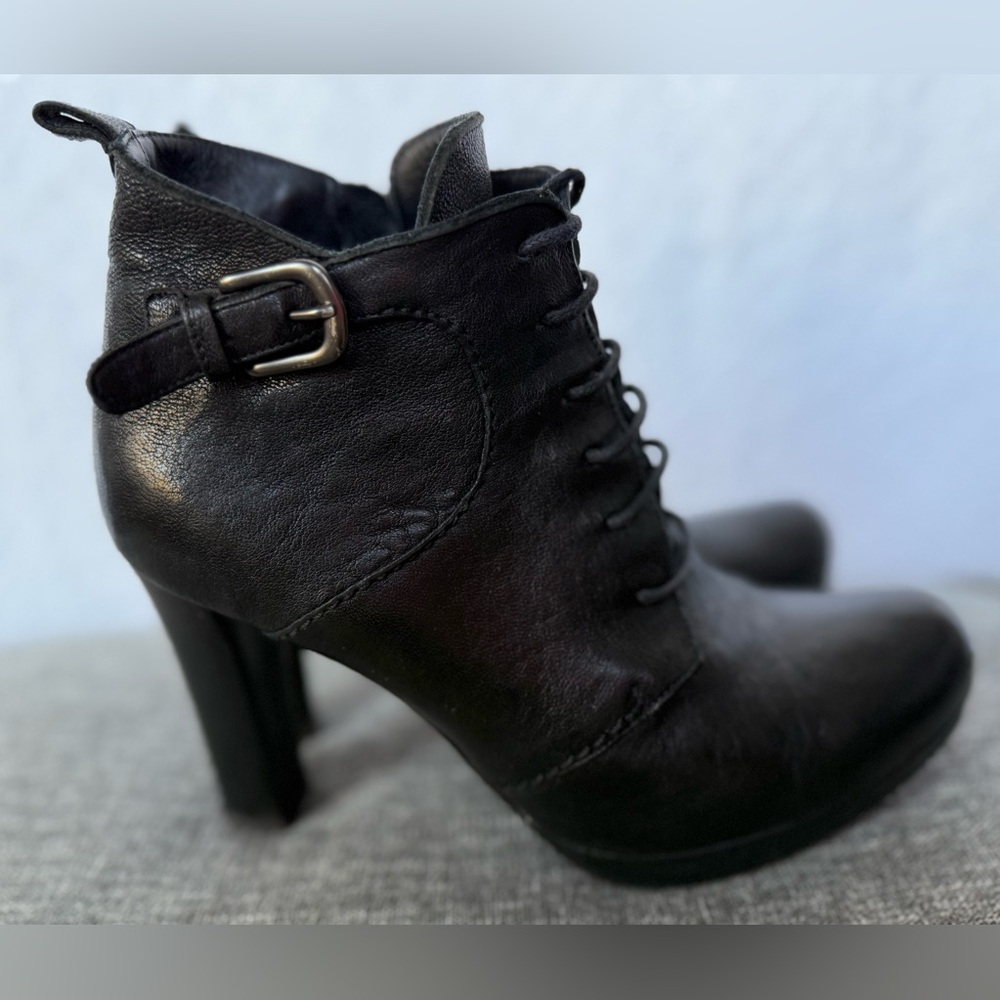 Henry Beguelin Lace front Heeled Bootie with Side Buckle in Black Size 38 US 8
